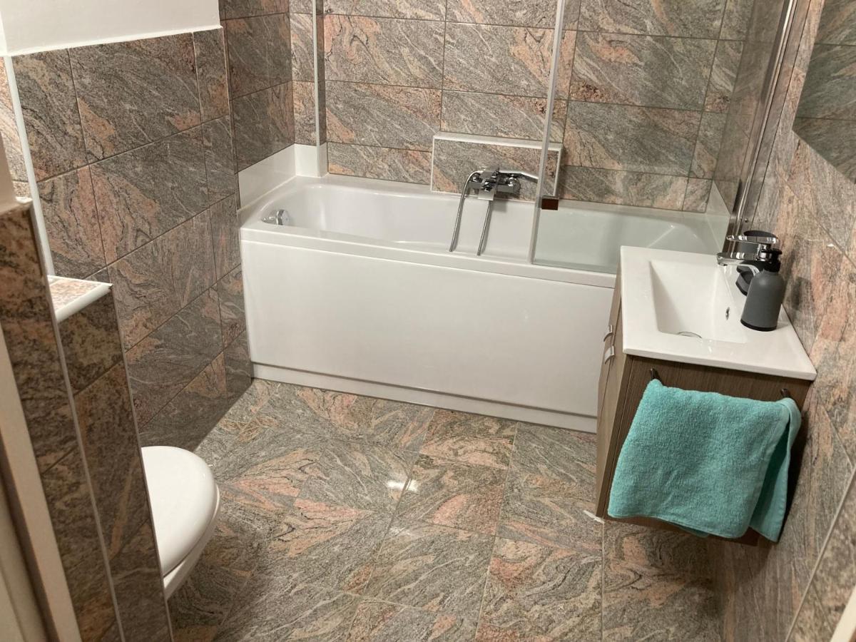 Roland Downtown - Keleti Apartament Budapeszt